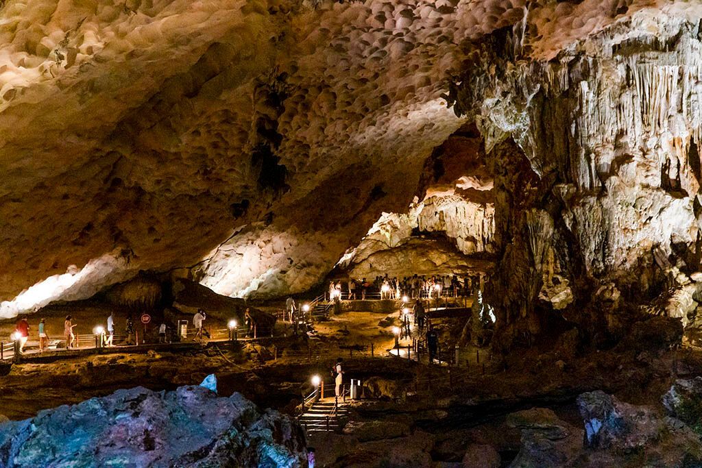 Discover nature’s masterpiece in Sung Sot Cave